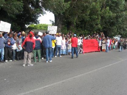 Delft Occupiers At the Bellville Court Protesting at the Arrest of 5 People for Resisting Eviction